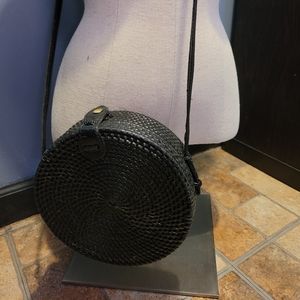 Straw Round Crossbody